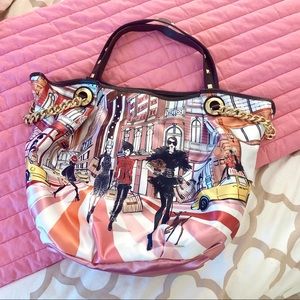 Henri Bendel Handbag